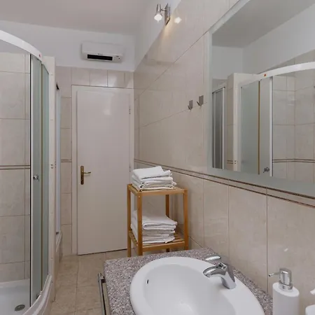 Marija Διαμέρισμα *